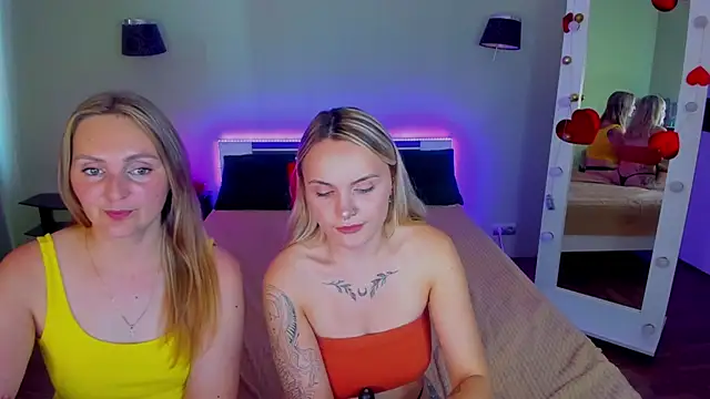 MagicEyess live cam on StripChat
