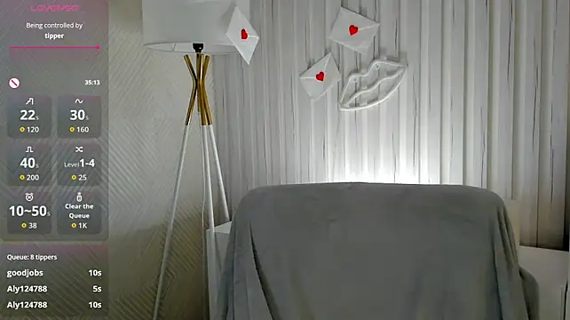 Kelly_Powell live cam on StripChat