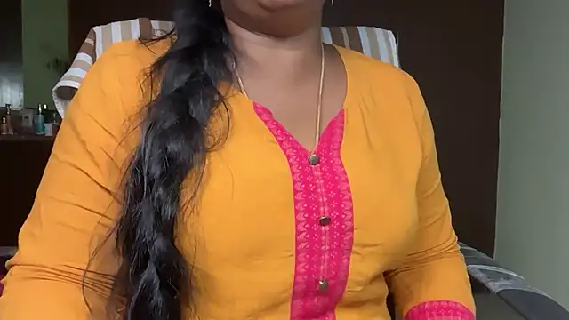 Vidhya_telugu live cam on StripChat
