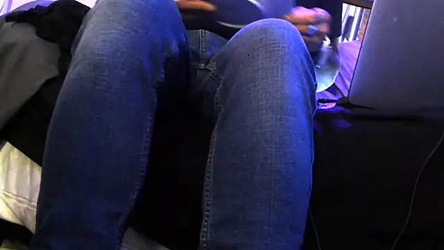 crassanova live cam on StripChat