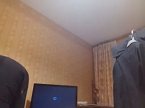 Chnrt live cam on StripChat