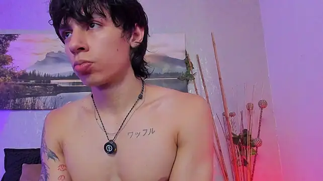 Tyler_durten live cam on StripChat