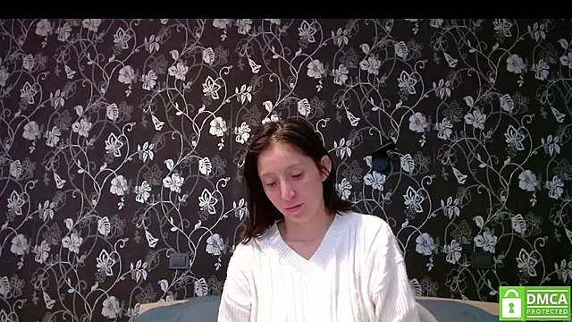 Sophi_Cute live cam on StripChat