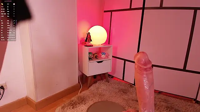 Cryystal_1 live cam on StripChat