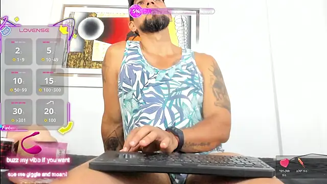 JULESLAKES live cam on StripChat