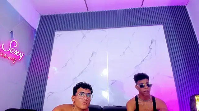 Xxx_hot23cm live sex cam