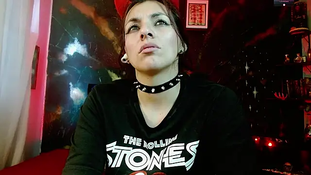 Teufelvero live cam on StripChat