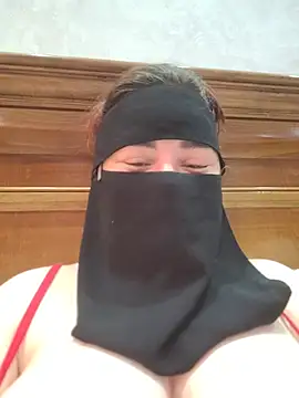 Bisan_sexy live cam on StripChat