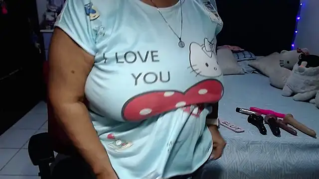 pervert_mommy_ live cam on StripChat
