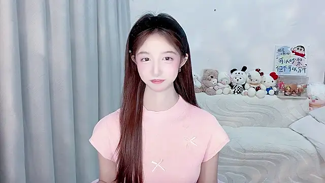 lucky-tt live cam on StripChat
