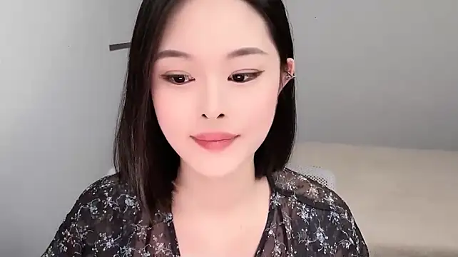 Ivy_360 live cam on StripChat