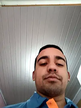 morenogostoso29 live sex cam