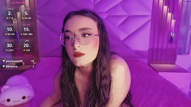 Ivory_Dlacour live cam on StripChat