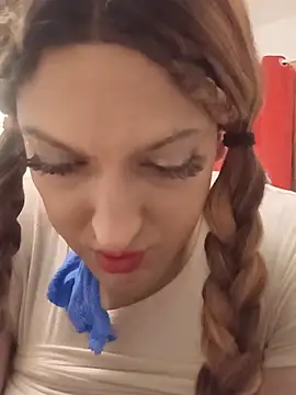 sissytrapdolly24 live cam on StripChat