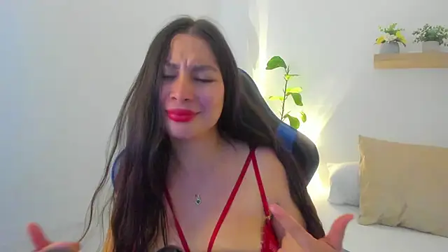 bella_99_ live cam on StripChat