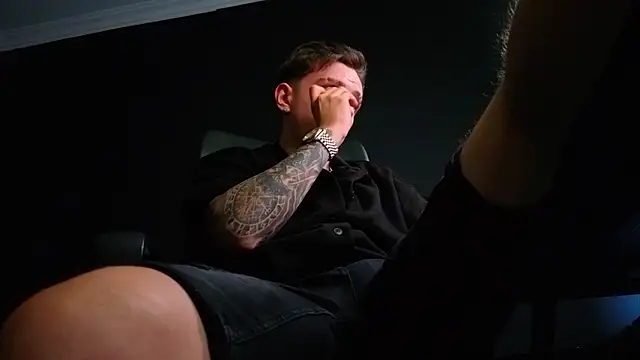 FelixStarkk live cam on StripChat