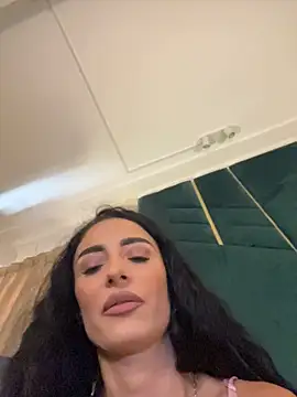 FeetVibe live cam on StripChat