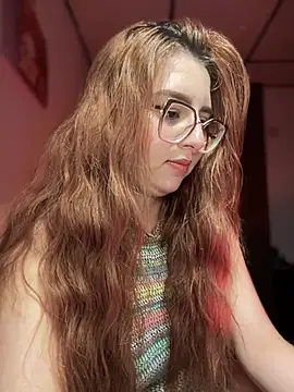 CoraVibes live cam on StripChat
