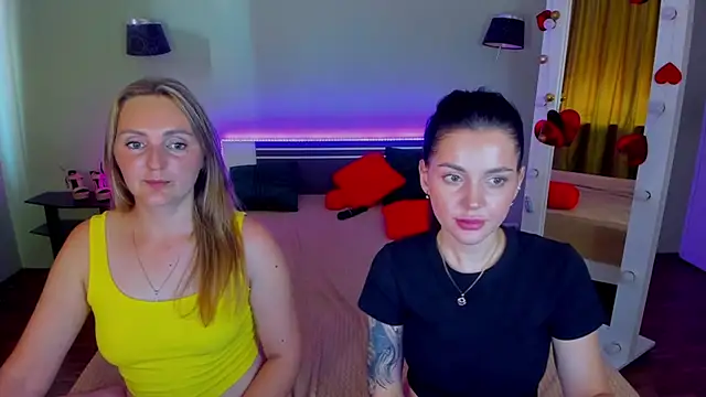 MagicEyess live cam on StripChat