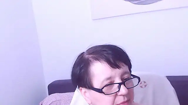 ChristaRose live cam on StripChat