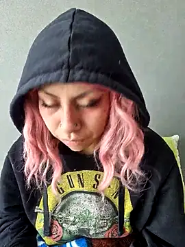 ReinaFetichista live cam on StripChat