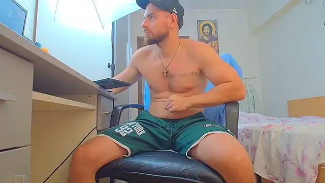 Ryanstone_ live cam on StripChat