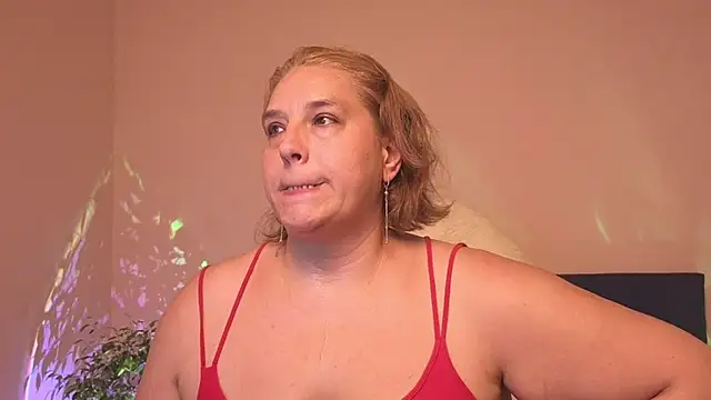 Bbw_Goddes live cam on StripChat