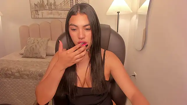 emma_connor1 live cam on StripChat