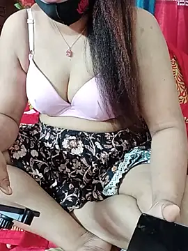 Lok_Sex live cam on StripChat