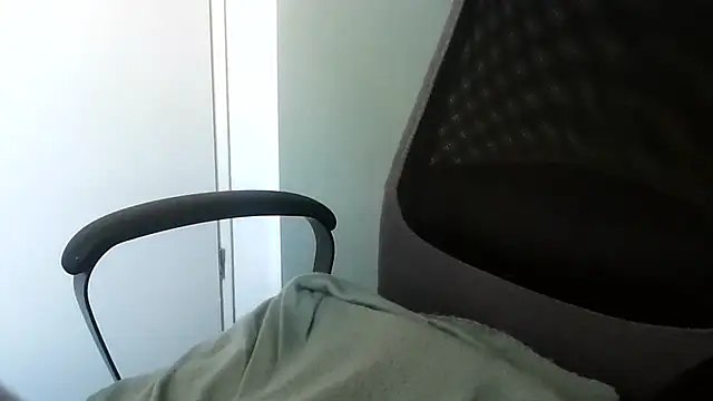 ralf6644 live cam on StripChat