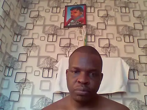 Chumba_001 live cam on StripChat