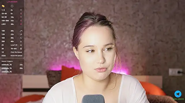 LissaLarsson_ live cam on StripChat