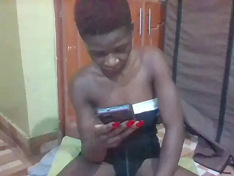 kadolie live cam on StripChat