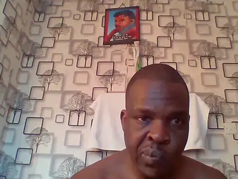 Chumba_001 live cam on StripChat