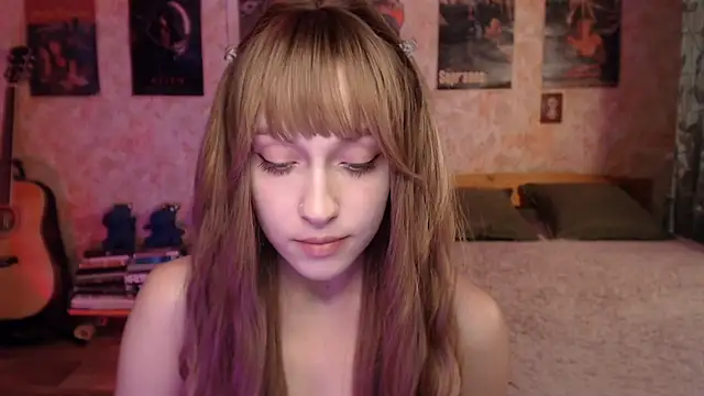 Friendly_Ellie live sex cam