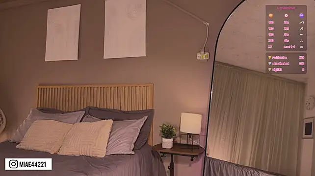 Little_Emma_11 live sex cam