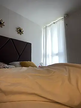Sweets_Keylin18 live cam on StripChat