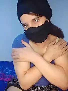 Banouti_23 live sex cam