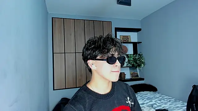 Danny_George live sex cam