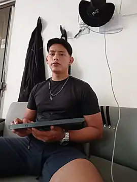 Hiroshi_Shen live cam on StripChat