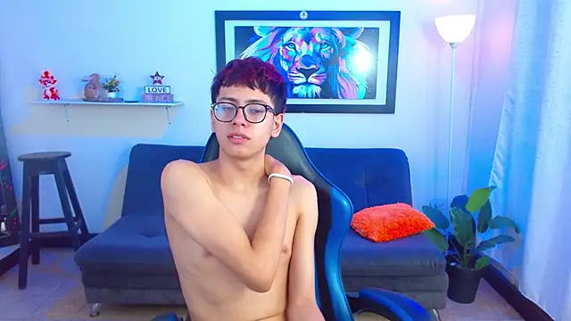 alexcum_18 live cam on StripChat