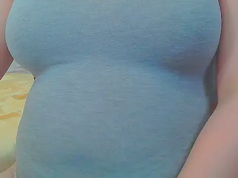 keepmepregnantT live sex cam