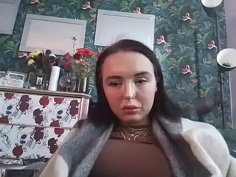 NiccyCherry live cam on StripChat