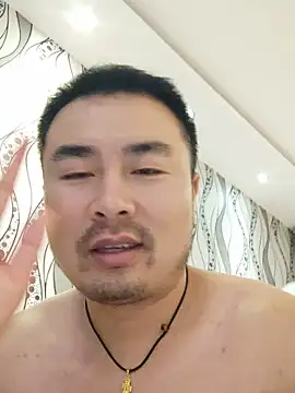 guozuo live cam on StripChat