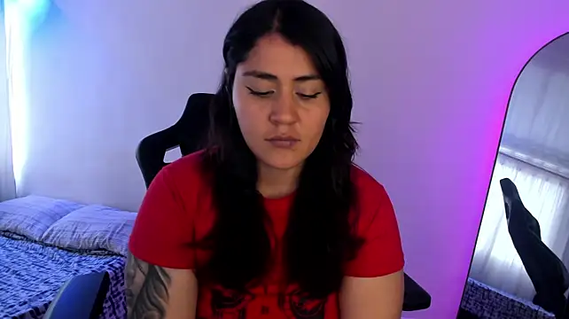 karlie02_ live cam on StripChat