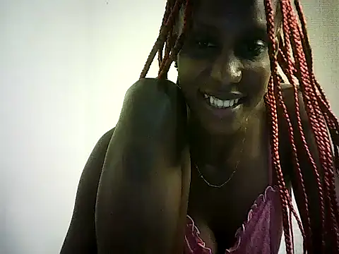 DelteAfriq live cam on StripChat