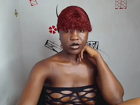 Nasty_hotpetite live cam on StripChat
