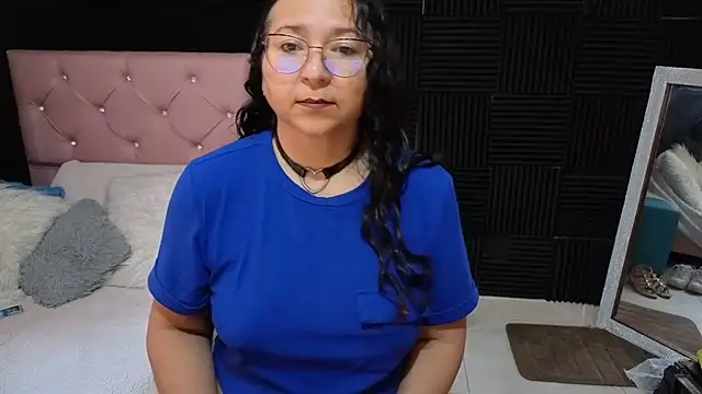 katifoxx live cam on StripChat