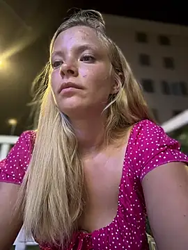 AnastasiaAniess live sex cam