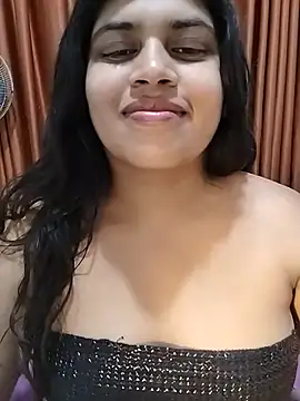 Shakeera1 live cam on StripChat